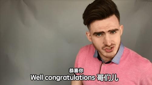 你穿什么颜色显瘦,你穿哪个颜色显白