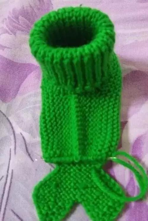 简单婴儿靴子毛线鞋,可爱款钩针宝宝鞋