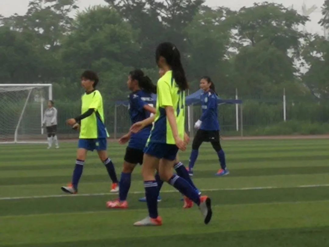 海门校园足球代表队在2020年南通市青少年校园足球联赛中获佳绩