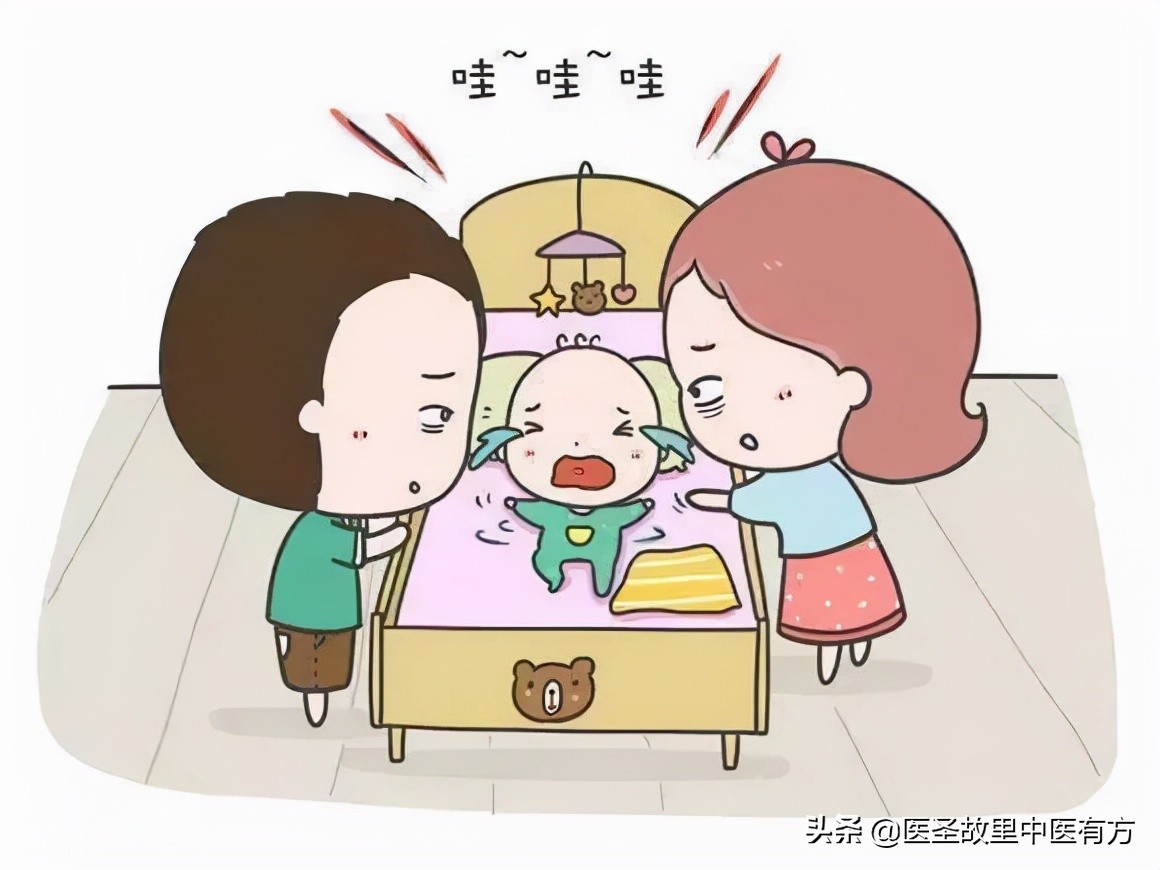 孩子呕吐睡不好,孩子呕吐腹泻昏睡正常吗