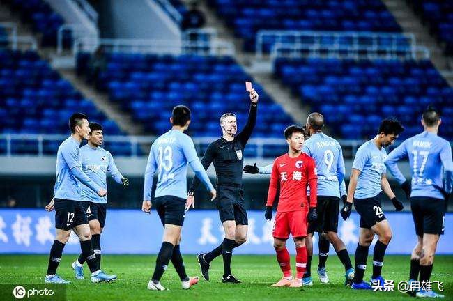 澶ц繛瓒崇悆涓嶆枃鏄庤涓烘洕鍏夊彴,澶ц繛杈撶悆鐞冭糠鍙嶅簲