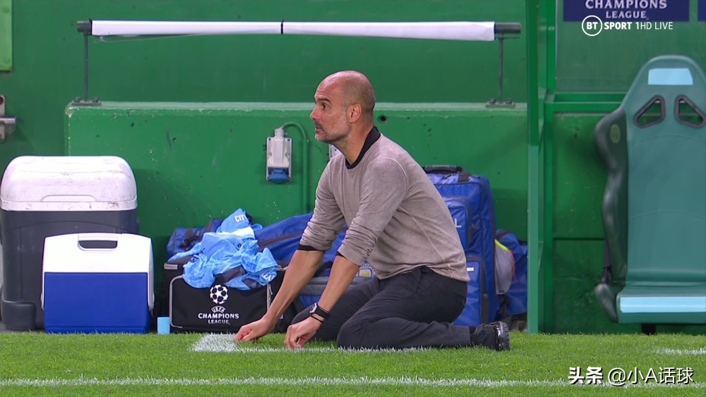 范佩西对阵曼联,范佩西赛后拒绝回答