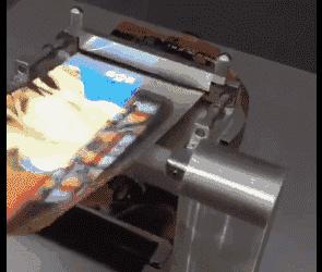 数千名工程师全力研发创作,10位工程师耗时22天修手机完整版