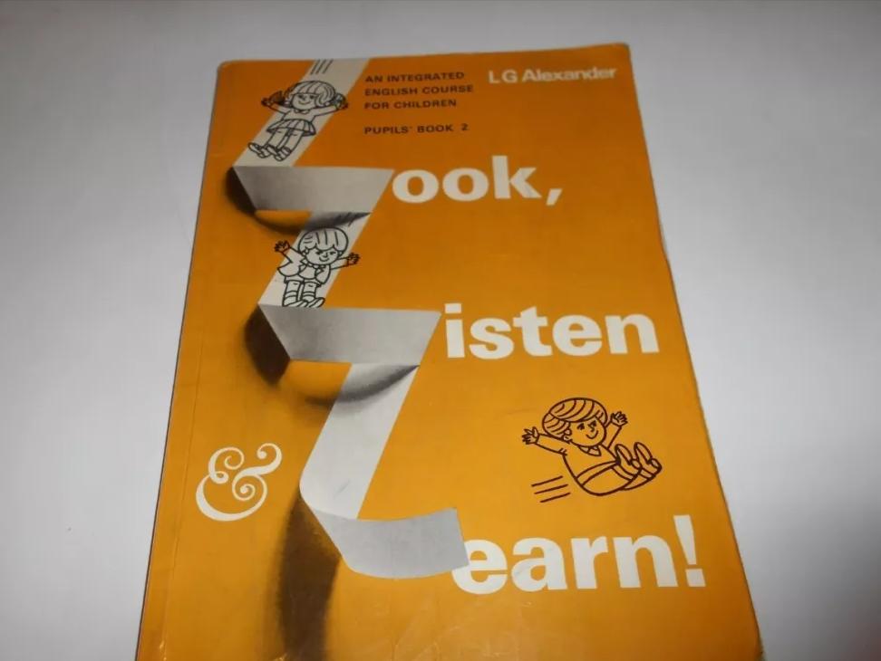 四年级孩子适合学习新概念英语,学习新概念英语需要配语法书吗