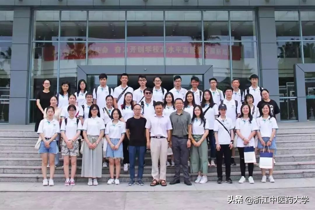 高校三下乡社会实践优秀个人材料,三下乡社会实践活动荣获奖项