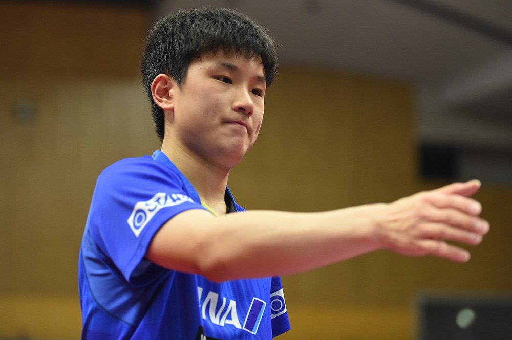 张本智和一声吼国乒也要抖三抖,张本智和评价伊藤输球