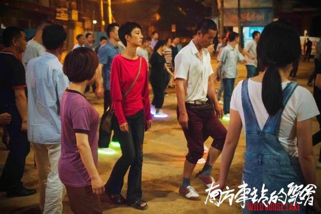 《南方车站的聚会》：人性聚会！“拿命换赏金”故事中的惊艳