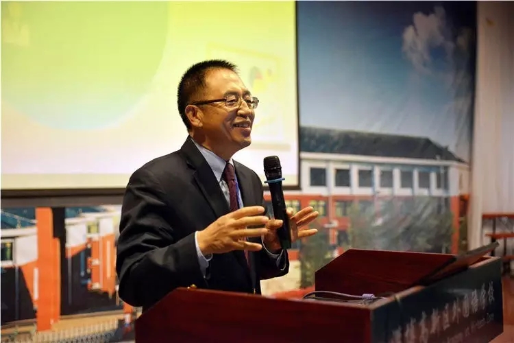 王修文校长谈教育,教育专家王修文