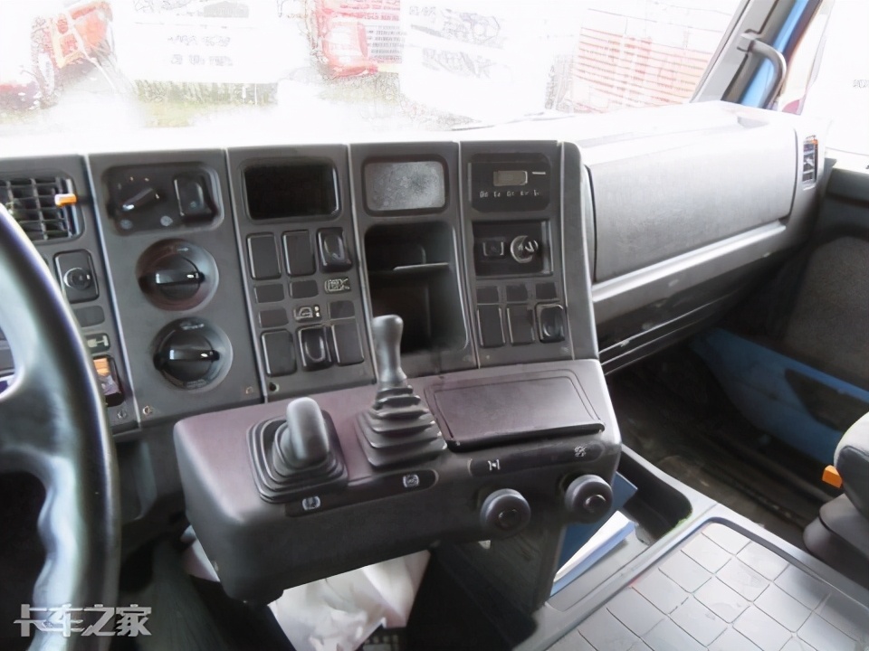 斯堪尼亚最牛逼的牵引车,最新斯堪尼亚卡车图片