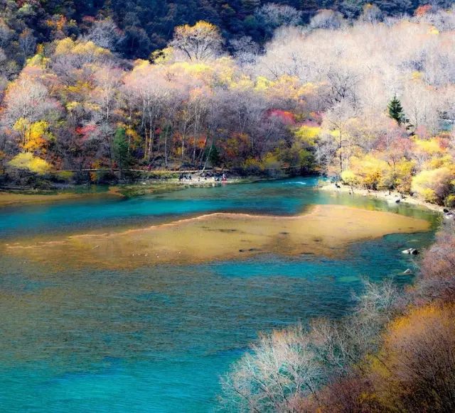 比九寨沟还漂亮的景点,比四川九寨沟更美的地方