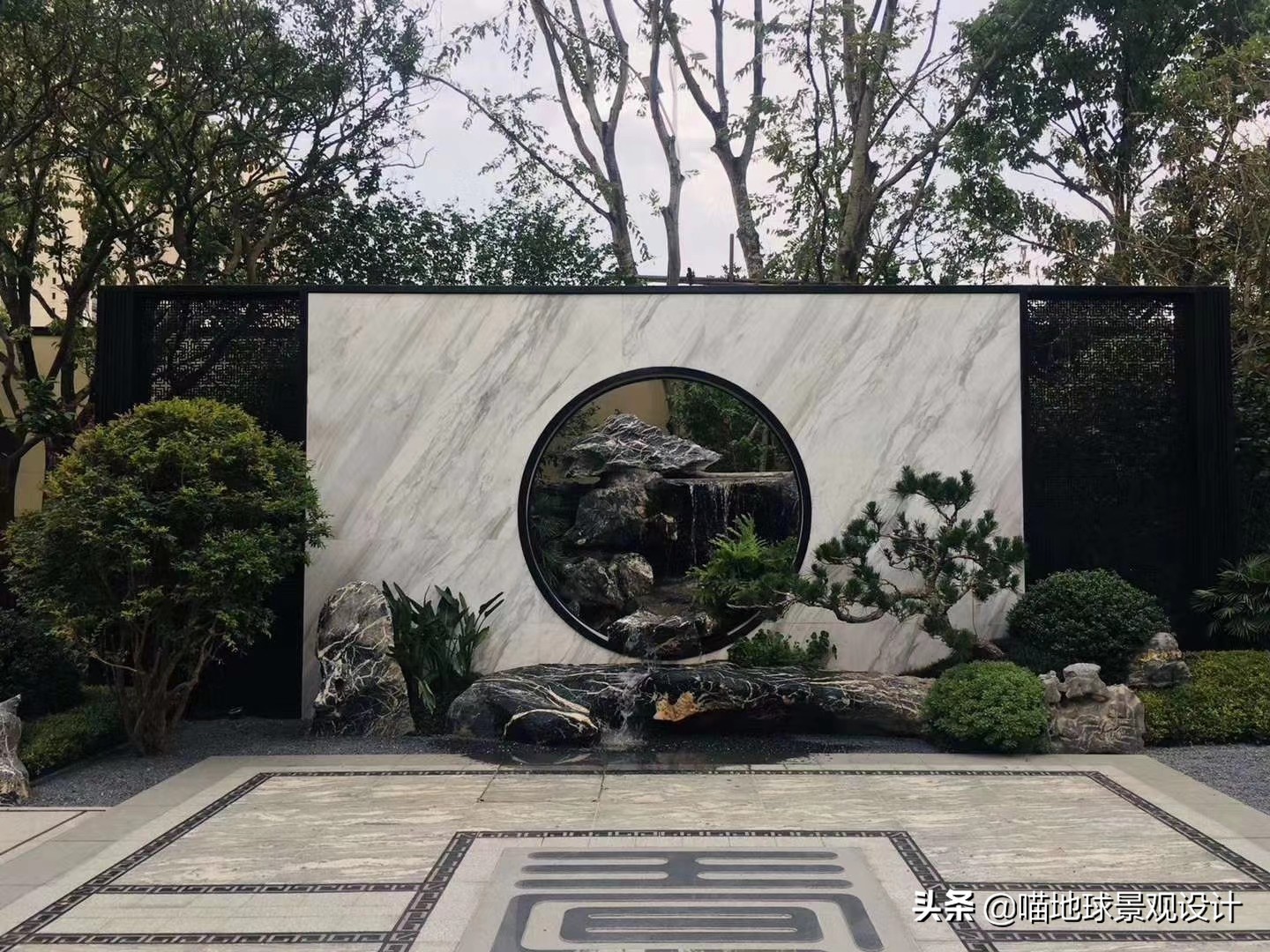 景墙圆形造型价格,简洁欧式庭院景观墙设计