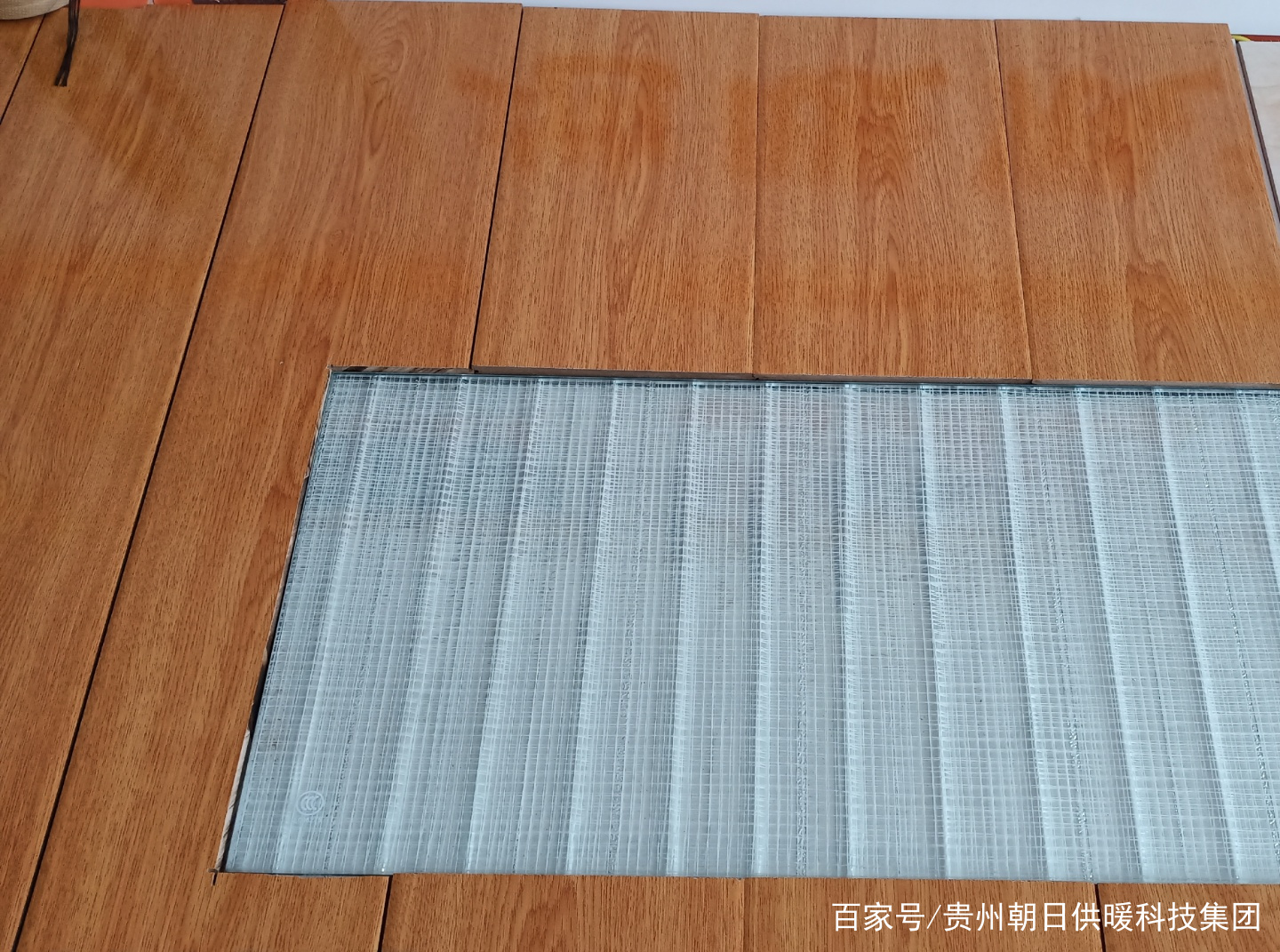 碳纤维地暖厂家,日本碳纤维地暖