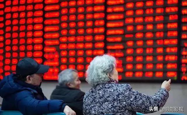 拼多多美国上市能赚美国人的钱吗,拼多多进军美国亏了没