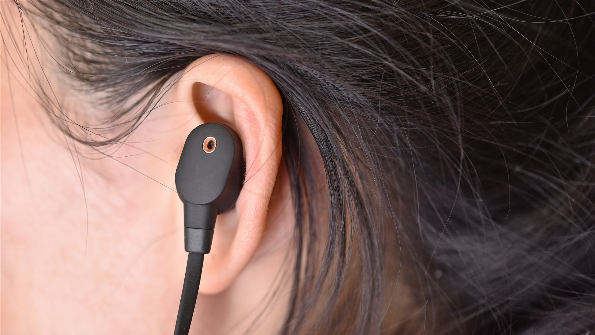 索尼wh1000xm4降噪评测对比,无线通讯黑科技