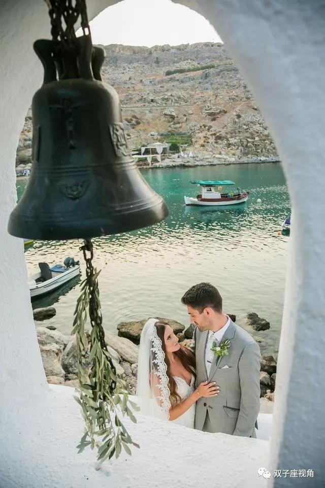 mondaymorning歌曲,好歌赏析听歌学英语