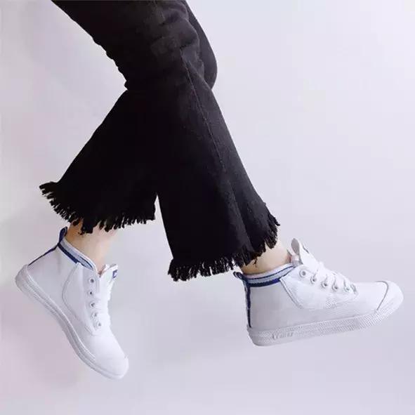 明星同款大牌小白鞋,国际大牌小白鞋