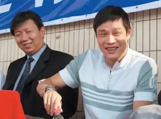 张惠康守门员,上海足球队守门员张惠康