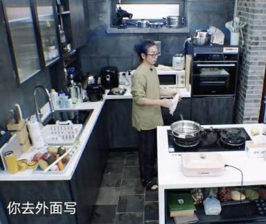 那个交了47个男朋友的女人，最后嫁给了他