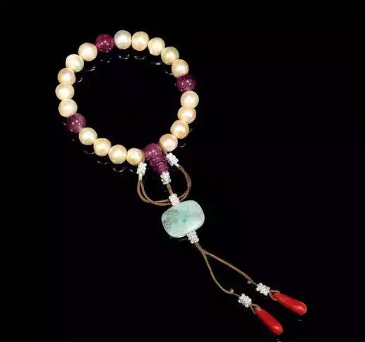 清朝皇帝顶级名贵的手串 (清朝最美手串图片)