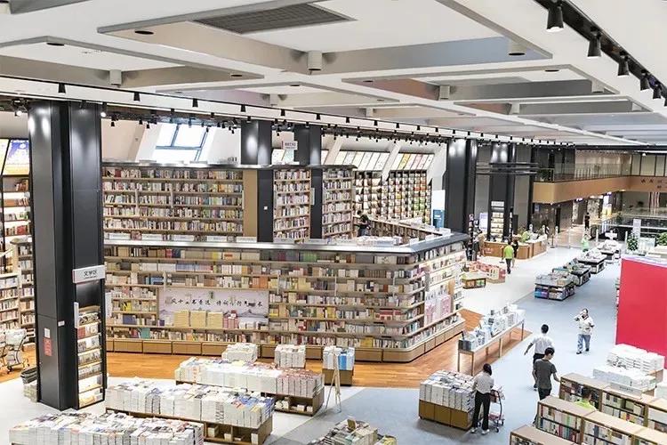 深圳免费十大打卡景点攻略,深圳凤凰城地铁站网红打卡