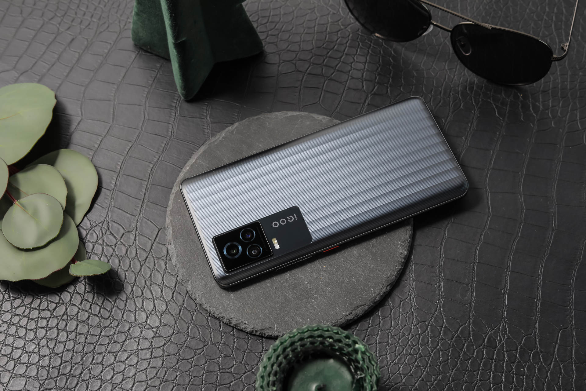 iqoo7怎样稳定全局90帧,iqoo7现在用得怎么样了