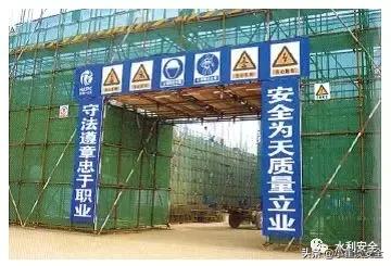 工地护栏怎么设置,工地防护栏杆怎么增加安全措施