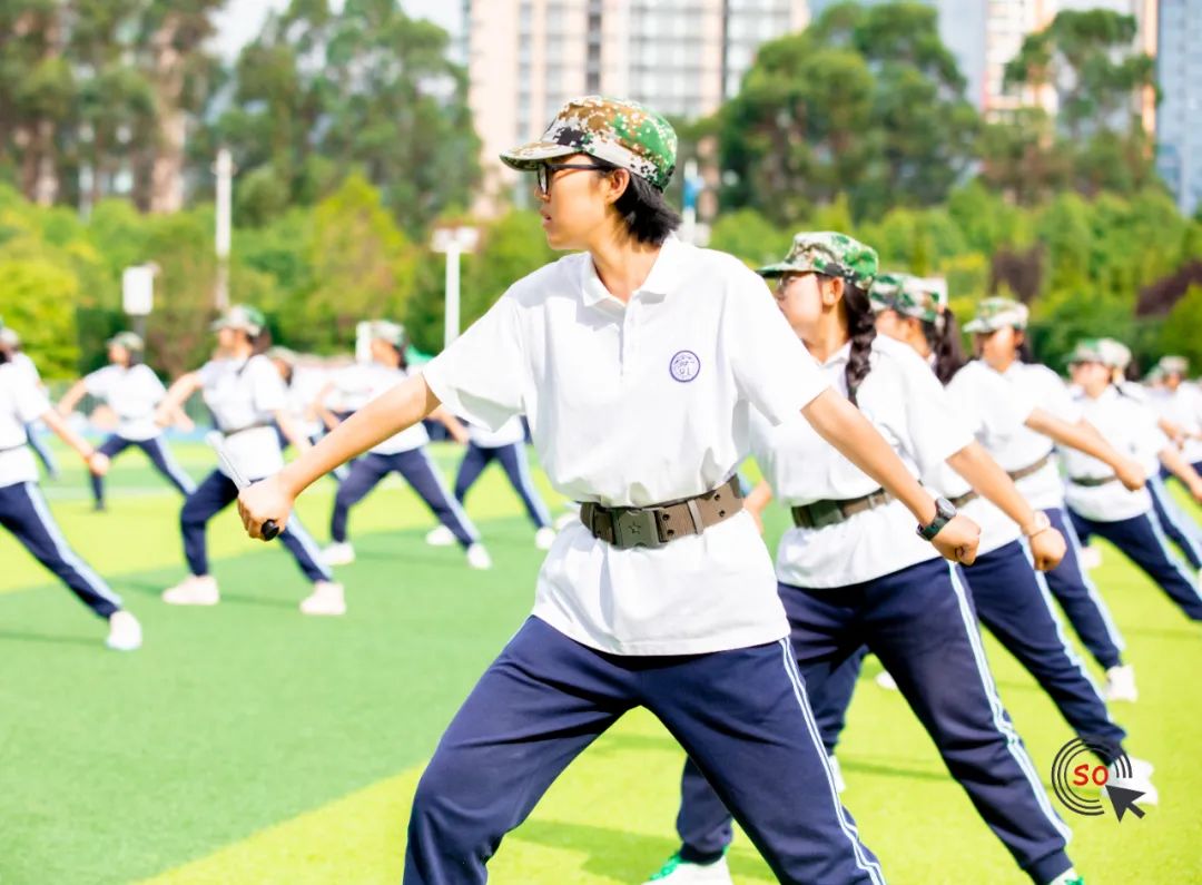 闈掓槬椋炴壃鍐涜,闈掓槬鏃犵晱鎵竼璧疯埅鍐涜鍦嗘弧钀藉箷