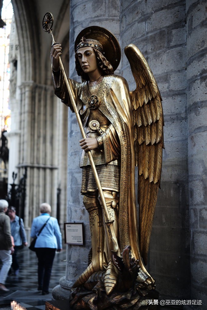 琚獕涓烘娲查閮界殑甯冮瞾濉炲皵 (娆ф床棣栭兘甯冮瞾濉炲皵)