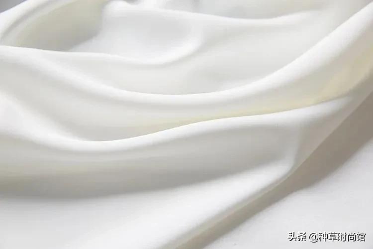 为什么有人愿意买便宜的衣服,买什么衣服又便宜又有高级感