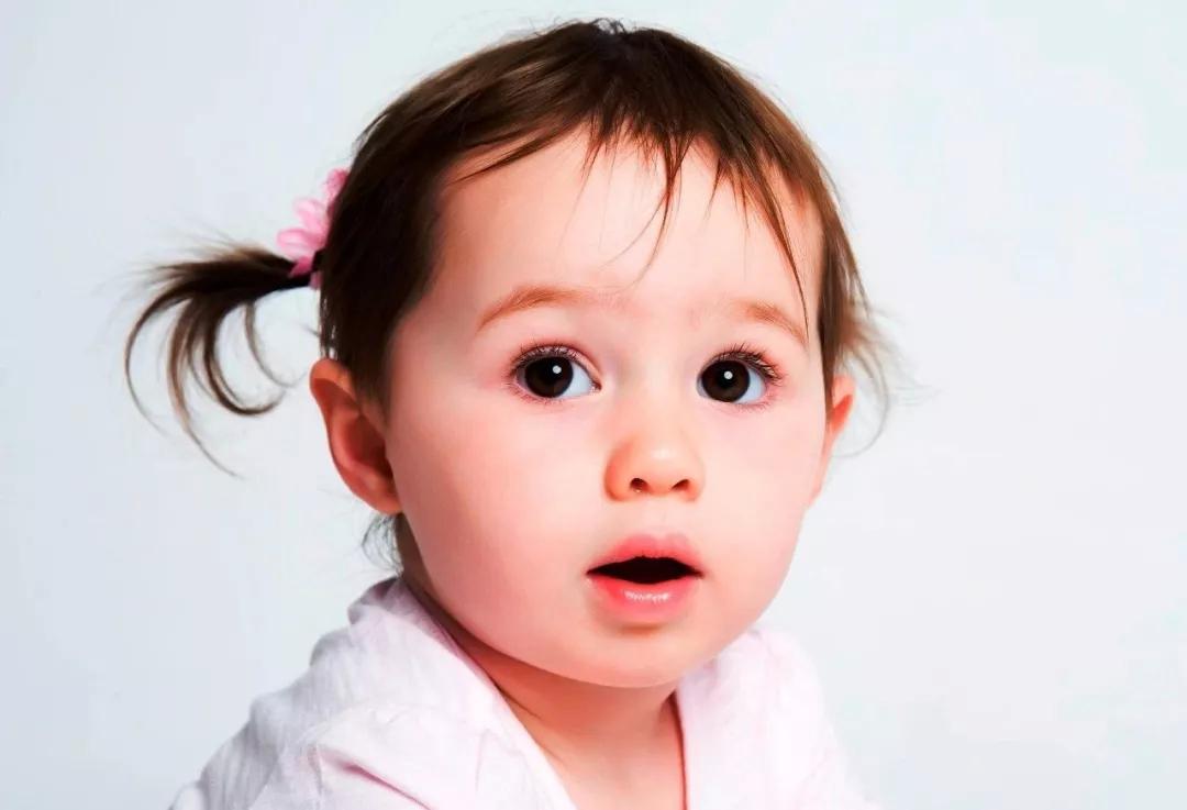 9岁散光300度还能恢复到正常吗,眼睛散光看东西模糊怎么办