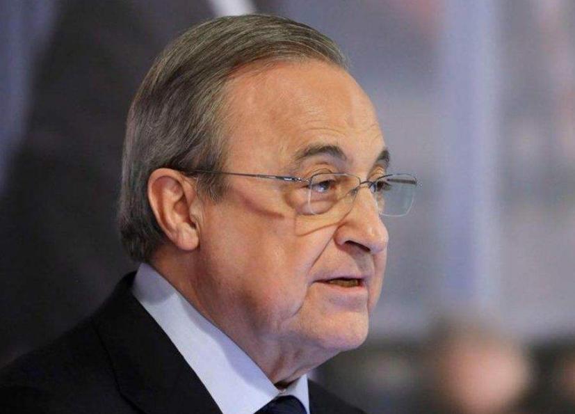 马克莱莱能踢单后腰,马克莱莱踢中前卫