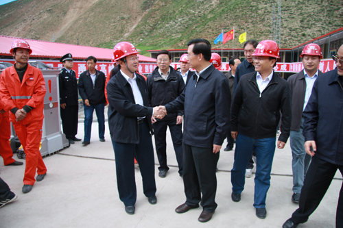 玉树地震10周年的变化,青海玉树震后10周年浴火重生