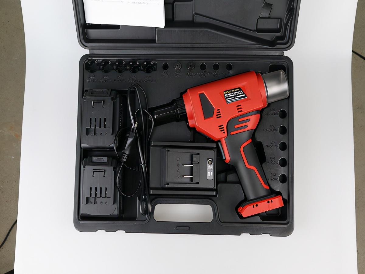 电动铆钉枪使用注意事项,不锈钢铆钉枪怎么用