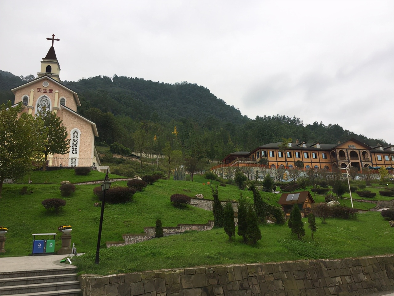 成都周边欧洲小镇,成都天然氧吧