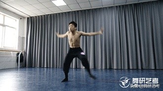 娶舞蹈生为妻是一种什么体验,对象男是舞蹈生是种什么样的体验