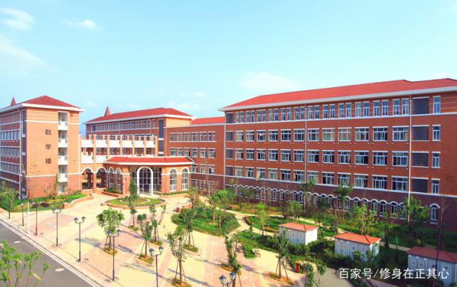 赣州中学和赣州三中哪个实力强,赣州中学vs南康中学