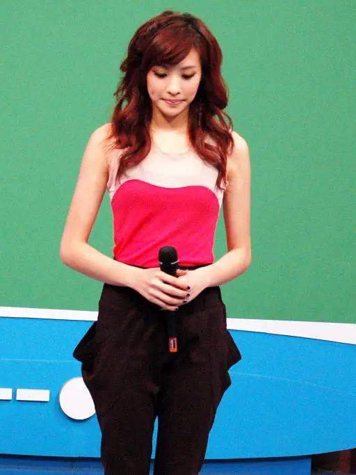 乘风破浪的姐姐们侧颜照,乘风破浪姐姐们美图