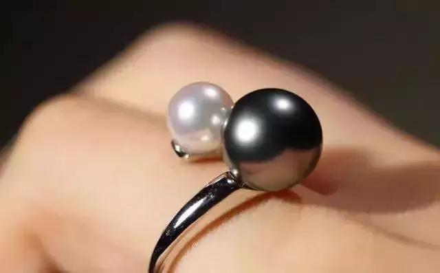 珍珠怎么选才能选到天然的好珍珠,珍珠首饰怎么选