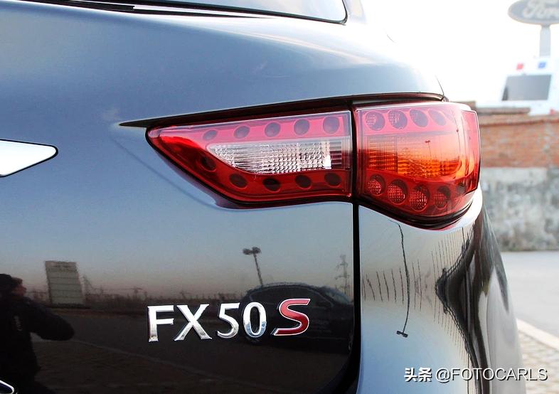 英菲尼迪fx50巅峰版评测,fx50巅峰版试驾