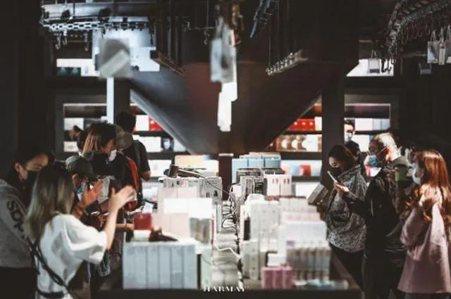 精致穷年轻人的钱都花哪里了,精致穷人怎么省钱