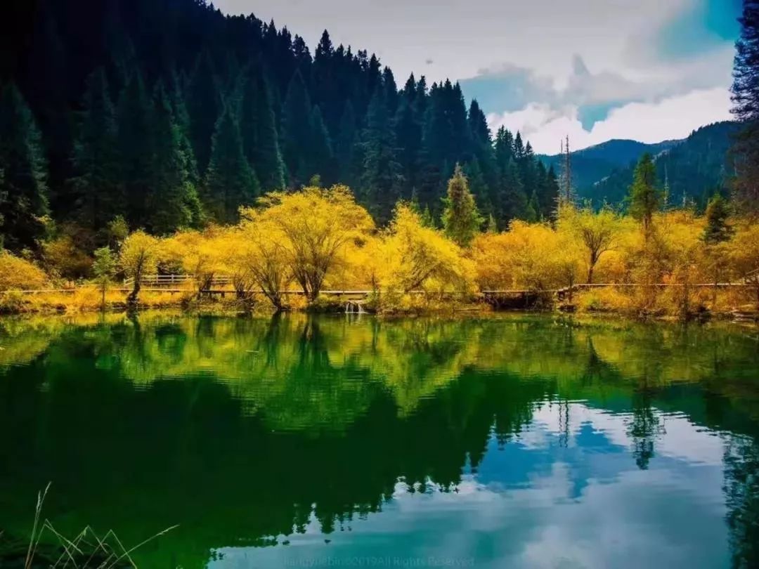 松潘之秋，品一场醇美的色彩盛宴