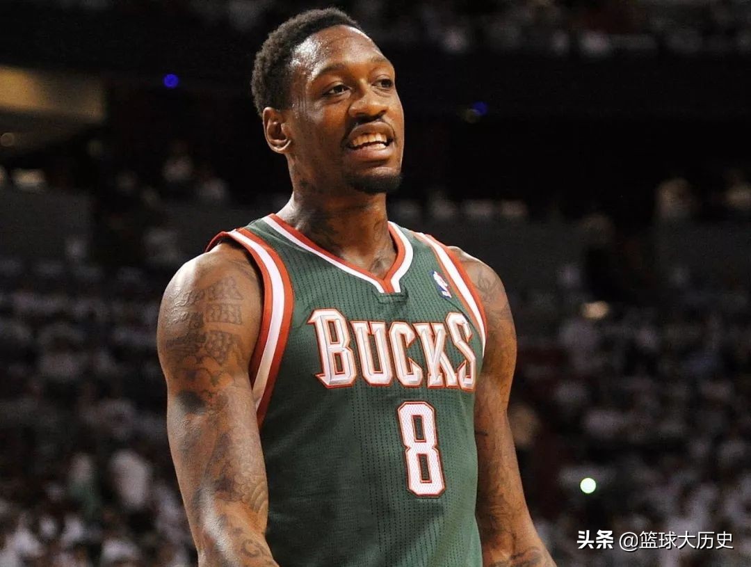 底线就是底线不值得被原谅,底线就是底线不容践踏