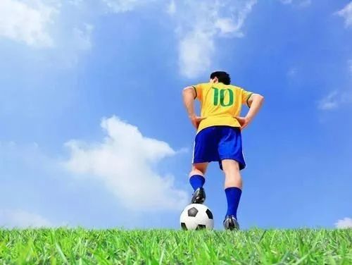 楣挎櫁鏇艰仈瑙ｈ姣旇禌,楣挎櫁瀵硅嫳瓒呯殑璇勪环