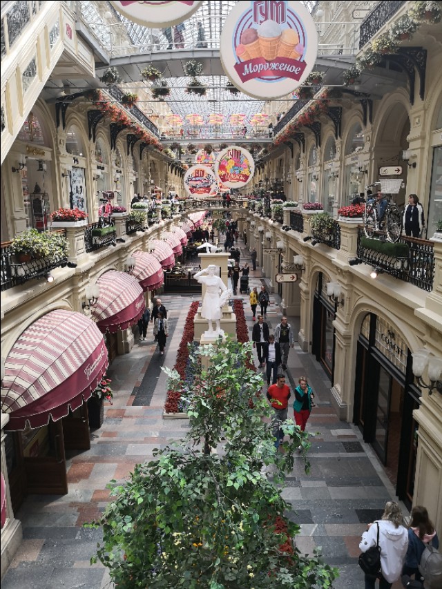 去俄罗斯旅游买什么划算,中国人在俄罗斯旅游需要什么