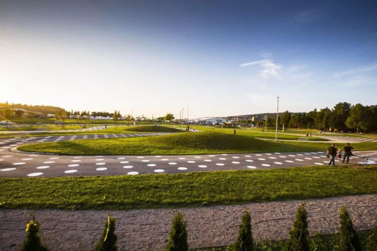 一条景观步道,一条景观路设计图片