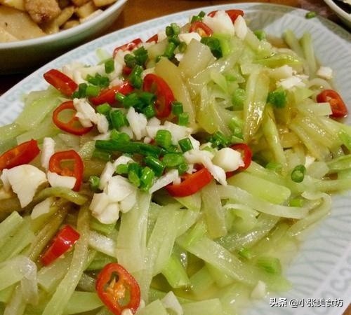 农村最高产的瓜，一株能结几十个，既是水果也是蔬菜，你吃过吗