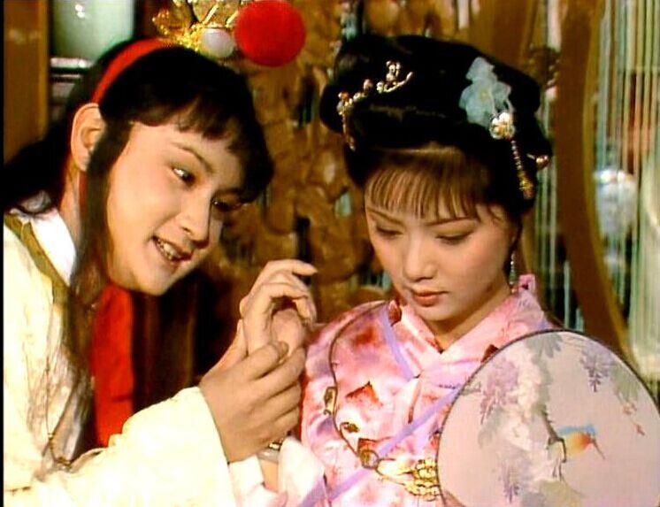 红楼梦中薛家为啥能在贾家娶媳妇,红楼梦中贾府真正的靠山