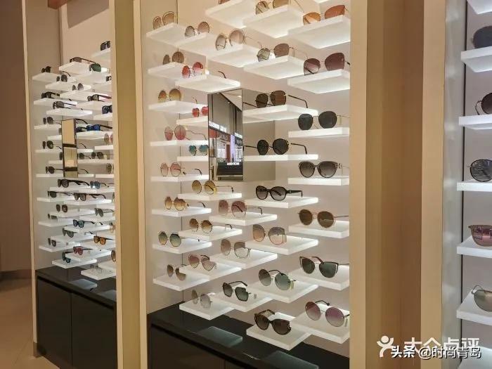 带大家到处逛逛解忧杂货铺,来街角逛逛这些解忧杂货店吧