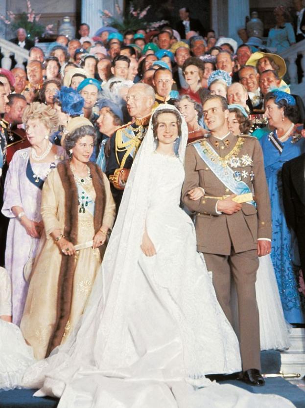 西班牙老国王：5000名*妇情**遍天下，晚年被迫退位，被“化学阉割”