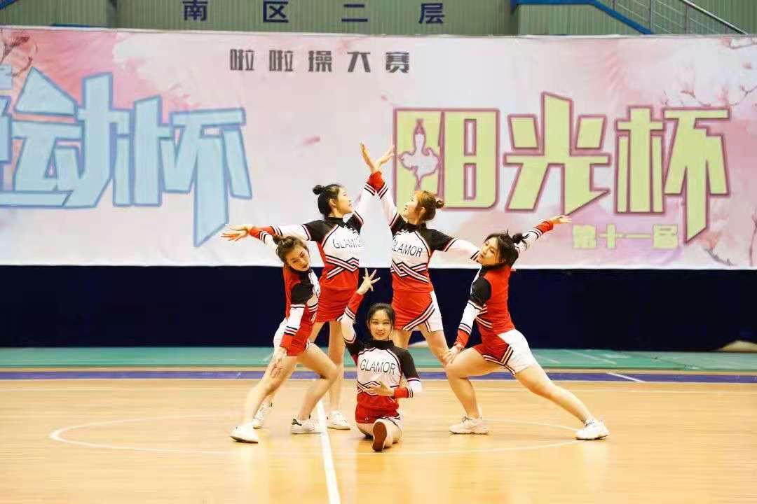 五月动起来图片,五月动起来舞蹈视频